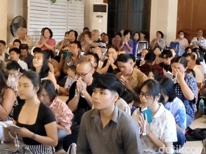 Ratusan Umat Buddha Nichiren Shoshu Ikuti Sembahyang Waisak di Mengwi