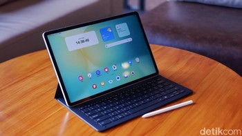 Dihadirkan Book Cover Keyboard juga meningkatkan produktivitas pengguna. Foto: Adi Fida Rahman/detikINET