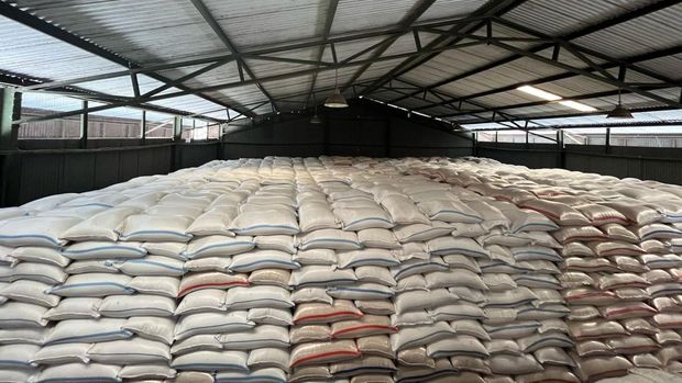 Stok beras di gudang Bulog. (Dok. Kementan)