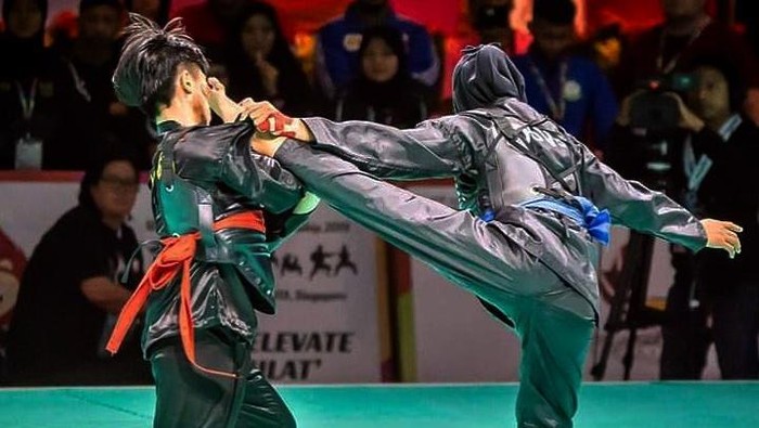 Atlet pencak silat, Suci Wulandari Jambak.