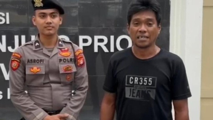 Swengly mengadu ke Polres Pelabuhan Tanjung Priok usai kehilangan dompetnya yang berisi tiket kapal pulang ke Ternate. Polres membuatkan surat keterangan jalan. (Dok istimewa).