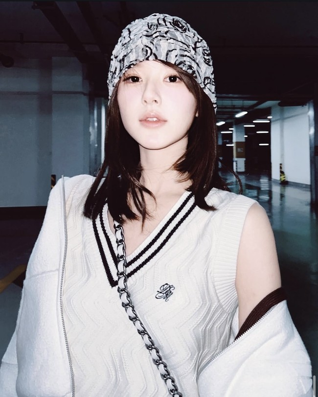 Zhao Lusi dikenal sebagai aktris cantik yang mendapat julukan ‘Ratu Drama Cina’. Belakangan dia menghilang dari sorotan publik karena kondisi kesehatannya yang menurun. Zhao Lusi didiagnosis menderita penyakit gangguan mental, hingga harus menggunakan kursi roda. Foto: Instagram