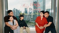 Pernikahan Ashanty dan Anang Hermansyah tahun ini menginjak usia 13 tahun. Foto: instagram Ashanty