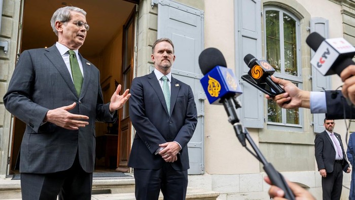 U.S. Secretary of the Treasury Scott Bessent and U.S. Trade Representative Jamieson Greer address the media after trade talks with China in Geneva, Switzerland, May 11, 2025. Keystone/EDA/Martial Trezzini/Handout via REUTERS THIS IMAGE HAS BEEN SUPPLIED BY A THIRD PARTY.