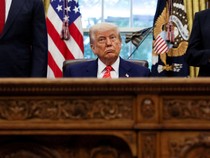 Trump Cabut Hak Harvard Terima Mahasiswa Asing dan Paksa Cari Kampus Lain