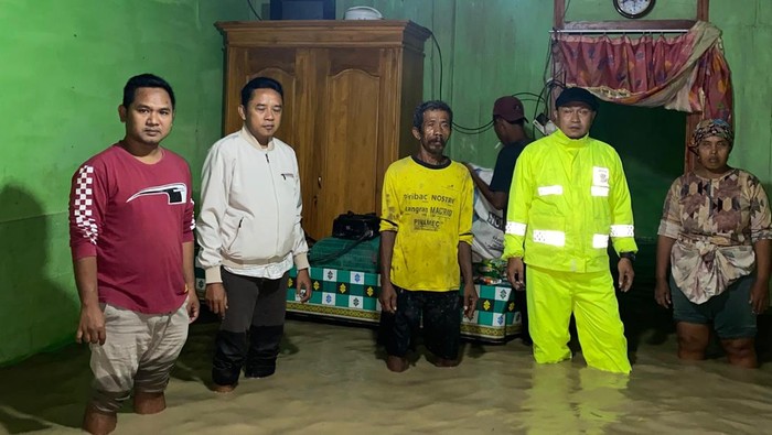 Banjir di Ngasem, Bojonegoro akibat luapan Sungai Gandong