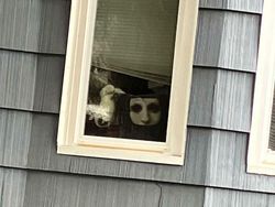 Bukan Foto Hantu Tapi Bikin Merinding, Penakut Jangan Lihat Ya