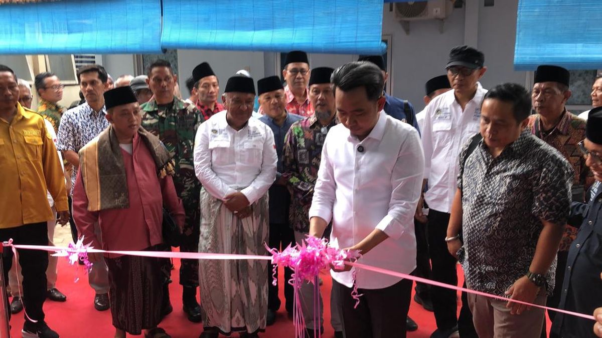 Bupati Fawait Resmikan Dapur MBG Jember yang Dikelola Pihak Swasta