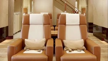 Kontraktor bidang pertahanan L3Harris masih memerlukan waktu beberapa bulan untuk meningkatkan fungsi dan keamanan pesawatnya sehingga dapat menjalankan tugas Air Force One dengan baik. Foto: AMAC Aerospace