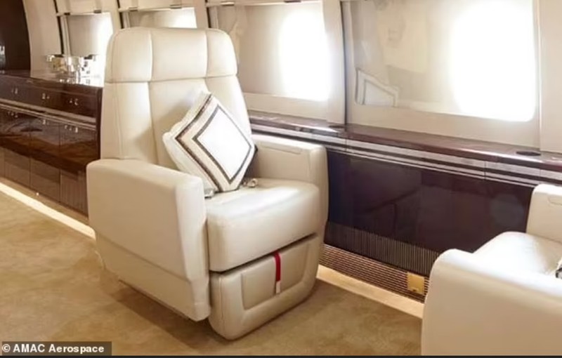 Hadiah jet Donald Trump dari Qatar