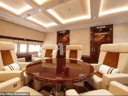 Bagai Istana di Langit, Intip Jet Mewah dari Qatar untuk Donald Trump