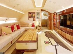 Bagai Istana di Langit, Intip Jet Mewah dari Qatar untuk Donald Trump