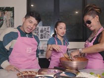 Jirayut Masak Pad Thai Bareng Jennifer Coppen dan Yaya