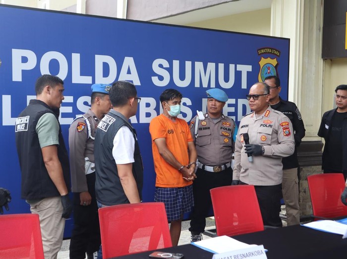 Kapolrestabes Medan Kombes Gidion Arif Setyawan memaparkan penangkapan 22 kilogram sabu.