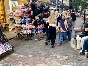 Dalem Kaum yang Jadi Magnet Wisata di Jantung Kota Bandung