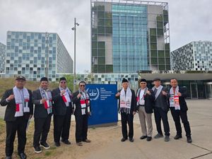 500 Tokoh Parlemen Dunia Surati Trump Desak Hentikan Perang Gaza