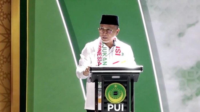 Menko Pangan Zulkifli Hasan (Zulhas) saat acara pembukaan Muktamar PUI ke-15 di Convention Hall Smesco, Pancoran, Jakarta, Selasa (13/5/2025). (dok Istimewa)