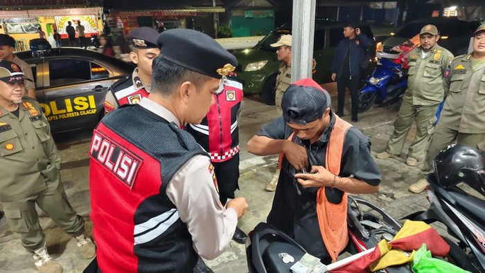 Operasi Aman Candi 2025 yang digelar Polda Jateng untuk menekan angka gangguan kamtibmas, khususnya dalam memberantas premanisme. Foto diunggah Selasa (13/5/2025).