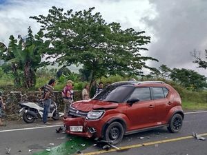 Mobil Bawa 3 Turis Skotlandia Tabrak Motor di Sembalun, Seorang Bocah Tewas
