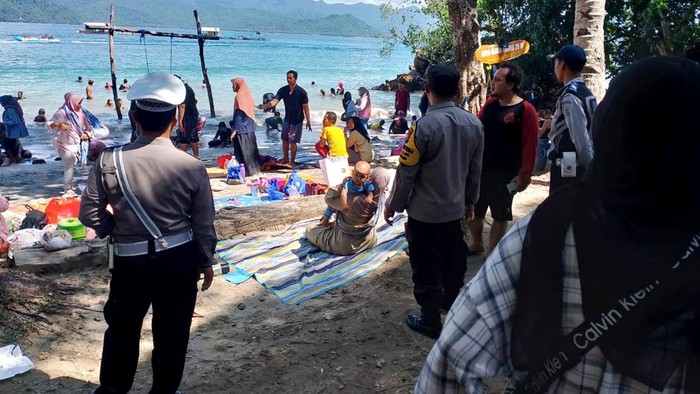 Pantai di Trenggalek diserbu wisatawan selama long weekend