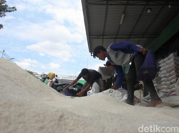 Serapan Beras Nasional Mencapai 2 Juta Ton