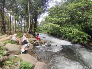Healing Hemat di Kaki Gunung Sawal, Suasananya Bikin Tenang