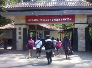 Eksotisnya Green Canyon Cukang Taneuh Pangandaran
