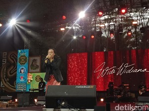 Konser Widi Widiana Meriahkan Ulang Tahun Pertama Sanga Sanga