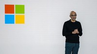 Pada Januari, CEO Microsoft Satya Nadella memberi tahu para analis bahwa perusahaan akan melakukan perubahan pelaksanaan penjualan setelah perusahaan tersebut menghasilkan pertumbuhan yang lebih lambat dari yang diharapkan dalam pendapatan cloud Azure yang tidak terkait dengan kecerdasan buatan. Kinerja dalam pertumbuhan cloud AI melampaui proyeksi internal. Getty Images/Stephen Brashear