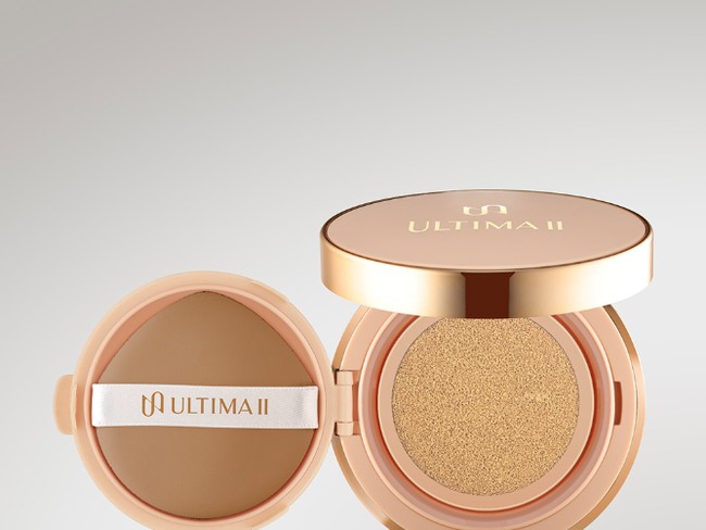 cushion yang mengandung skincare untuk usia 30 tahun ke atas.