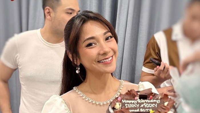 dinda kirana