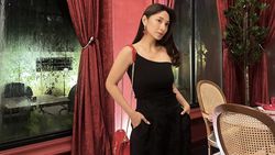 Senyum Tipis Dinda Kirana Usai Oplas Wajah-Payudara