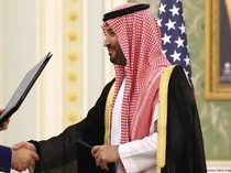 Cabut Sanksi Suriah, Trump Dapat Hujan Investasi dari Saudi