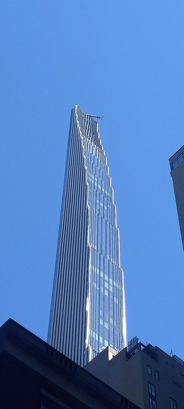Gedung pencakar langit paling ramping di dunia ada di New York. Seperti ini wujudnya.