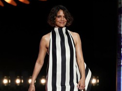Most Pop: Halle Berry Ganti Gaun di Red Carpet Cannes Karena Aturan Baru