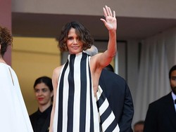 Stylist Kecewa Artis Dilarang Pakai Baju Nude dan Megar di Red Carpet Cannes