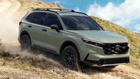 Varian TrailSport ini membuat CR-V lebih tangguh dibandingkan varian lain. Foto: Honda