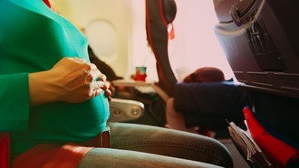 Aksi Heroik Perawat Jember Bantu Persalinan Penumpang Saudia Airlines