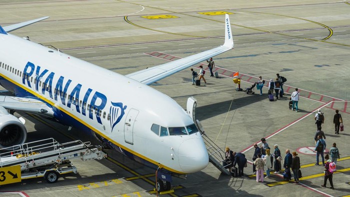 Ilustrasi Ryan Air di Bandara Charleroi, Belgia