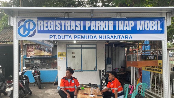 Lokasi parkir di kawasan Pelabuhan Kartini Jepara, Rabu (14/5/2025).