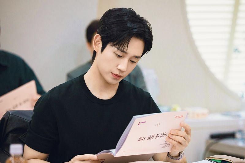 Drakor Lovestruck jadi produksi original Netflix yang segera tayang.