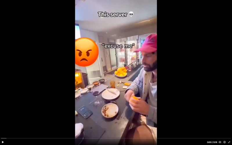 Makan Jeruk Sembarangan, Pengunjung Ini Dilabrak Pelayan Resto