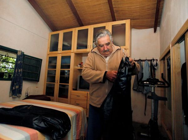 Mengenang Wafatnya Presiden Termiskin Dunia Jose Mujica
