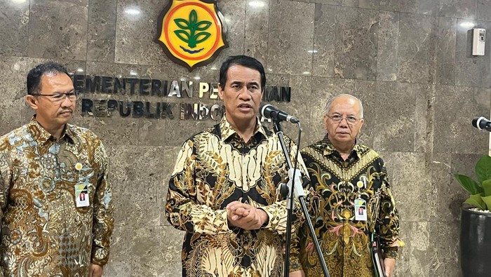 Mentan Amran Sulaiman.