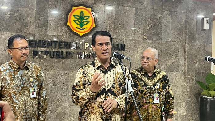 Mentan Amran Sulaiman.