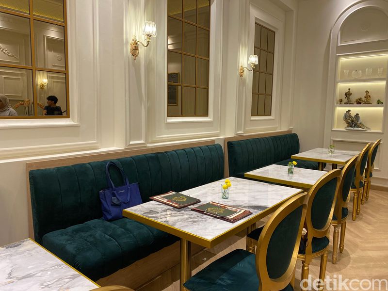 Paling Restoran, restoran baru di Wolter Monginsidi