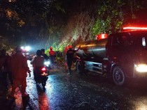 Longsor di Kulon Progo, Lalu Lintas Kalibawang-Muntilan Tersendat