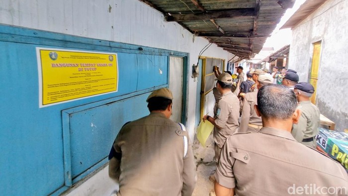 Penutupan warung remang-remang di Ponorogo