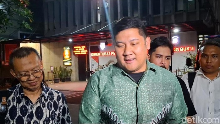 Podcaster Ngaku Kelelahan Diperiksa soal Tuduhan Ijazah Palsu Jokowi