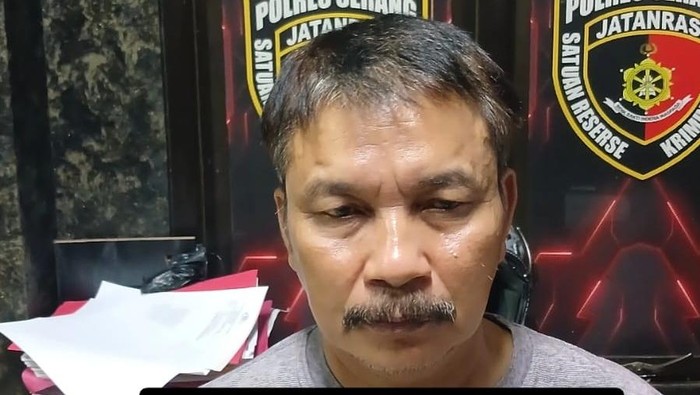 Pria di Serang, Banten ditangkap polisi karena memeras karyawan pabrik yang baru 3 hari bekerja. Korban sampai resign dari pekerjaan. (dok Ist)